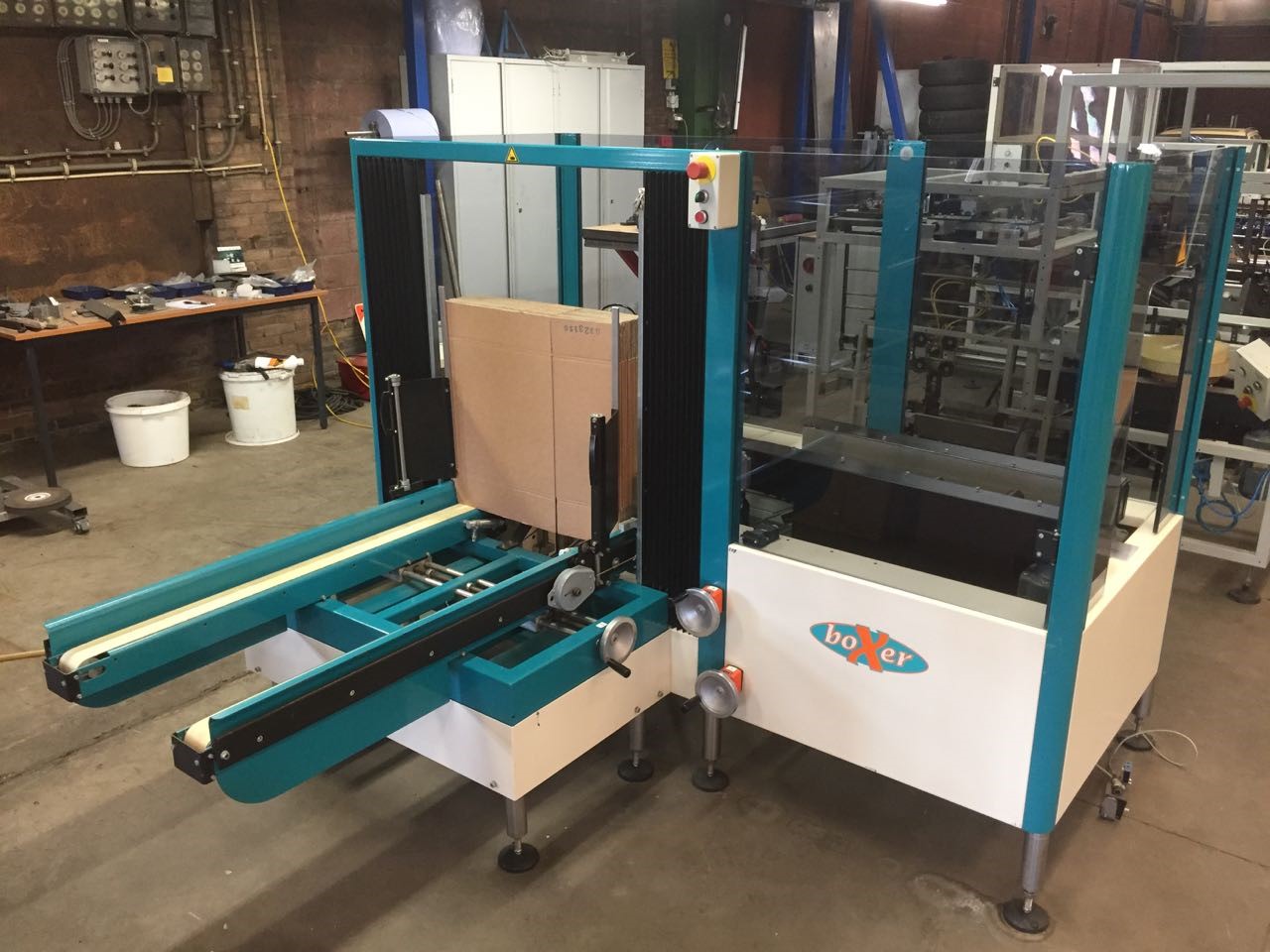 Boxer3.jpg Boxer3.jpg